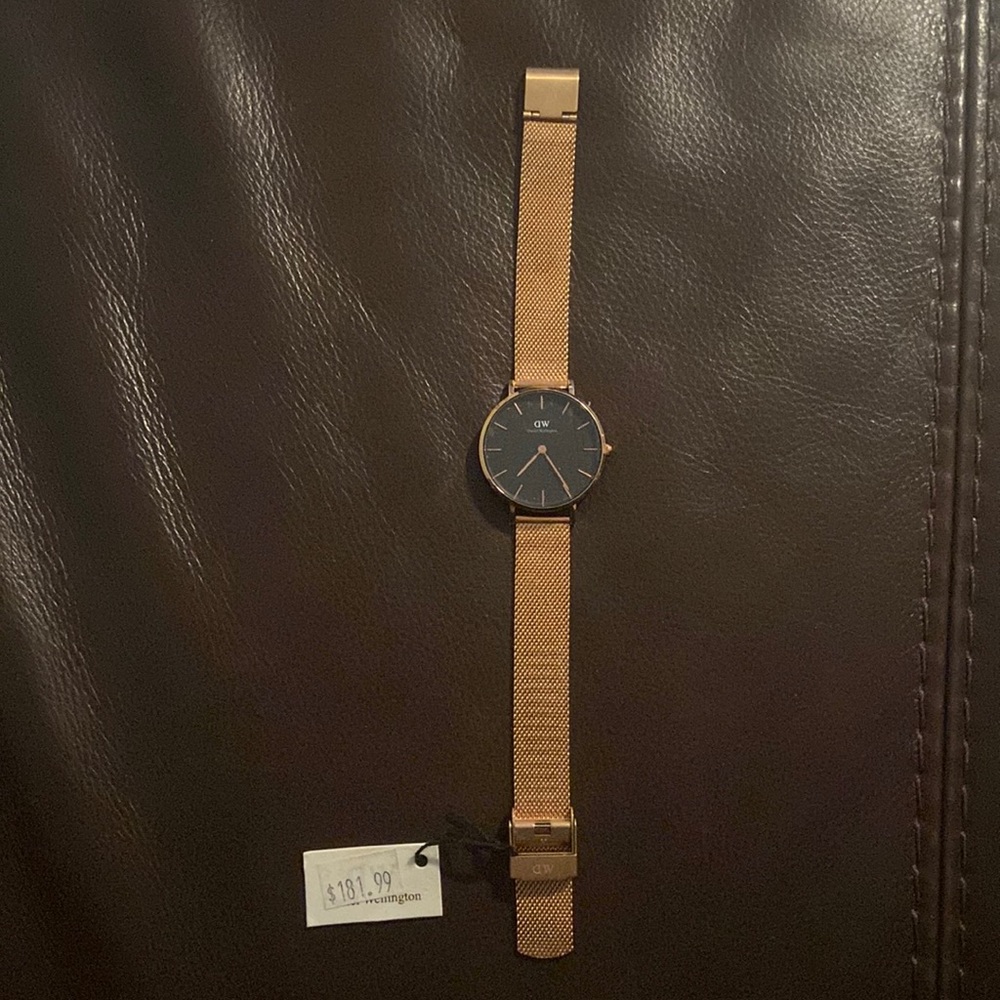 NWT David Wellington Melrose Style Watch
